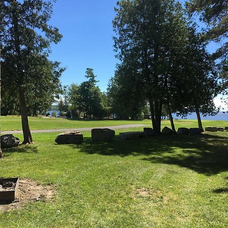 Bluff Point Golf Resort Платтсбург Экстерьер фото