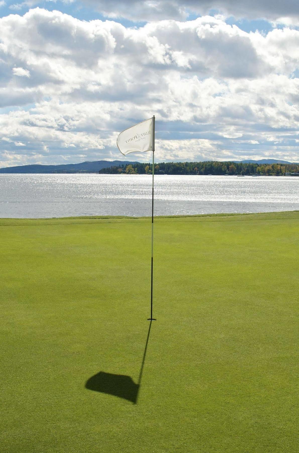 Bluff Point Golf Resort Платтсбург Экстерьер фото