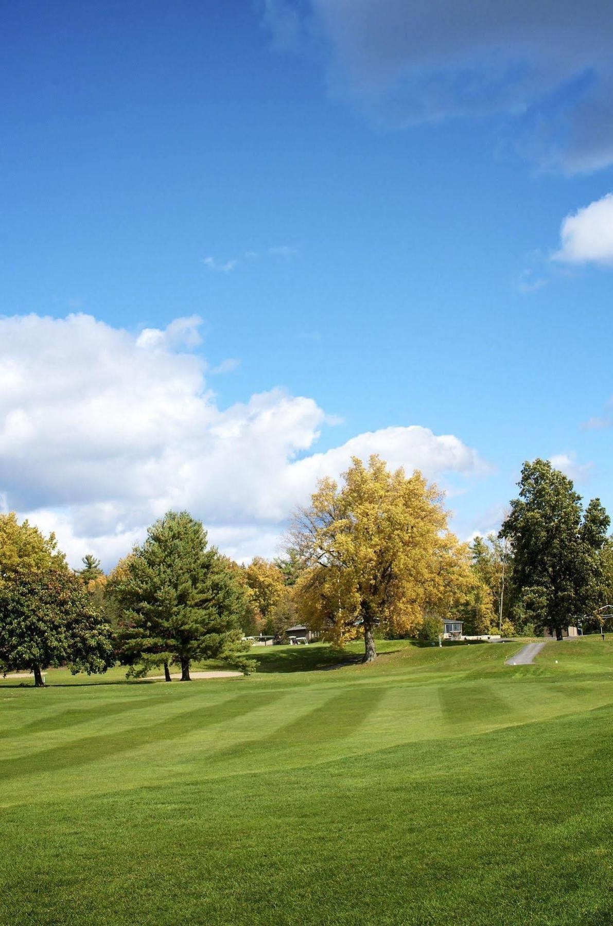 Bluff Point Golf Resort Платтсбург Экстерьер фото